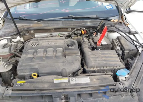 2015 Volkswagen Golf Tdi Se 4-Door из США, поврежденный, VIN 3VW2A7AU8FM022475